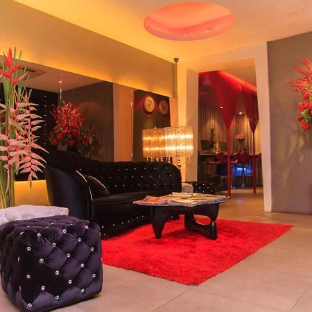 Bliss Boutique Hotel Johor Bahru Exterior photo