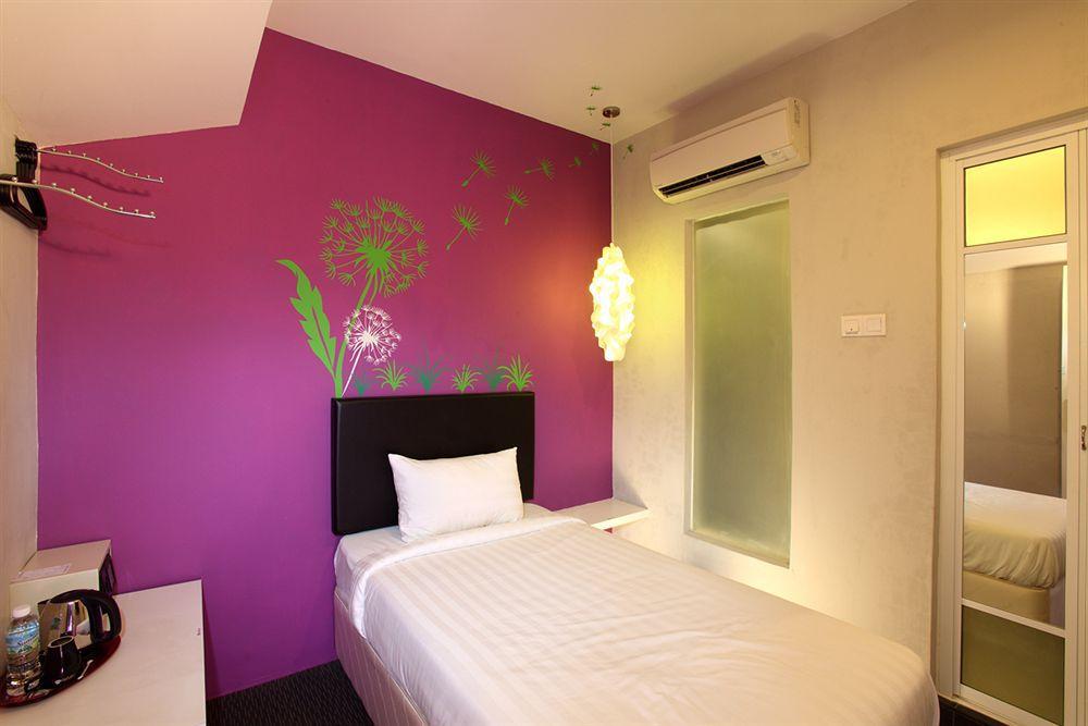 Bliss Boutique Hotel Johor Bahru Exterior photo